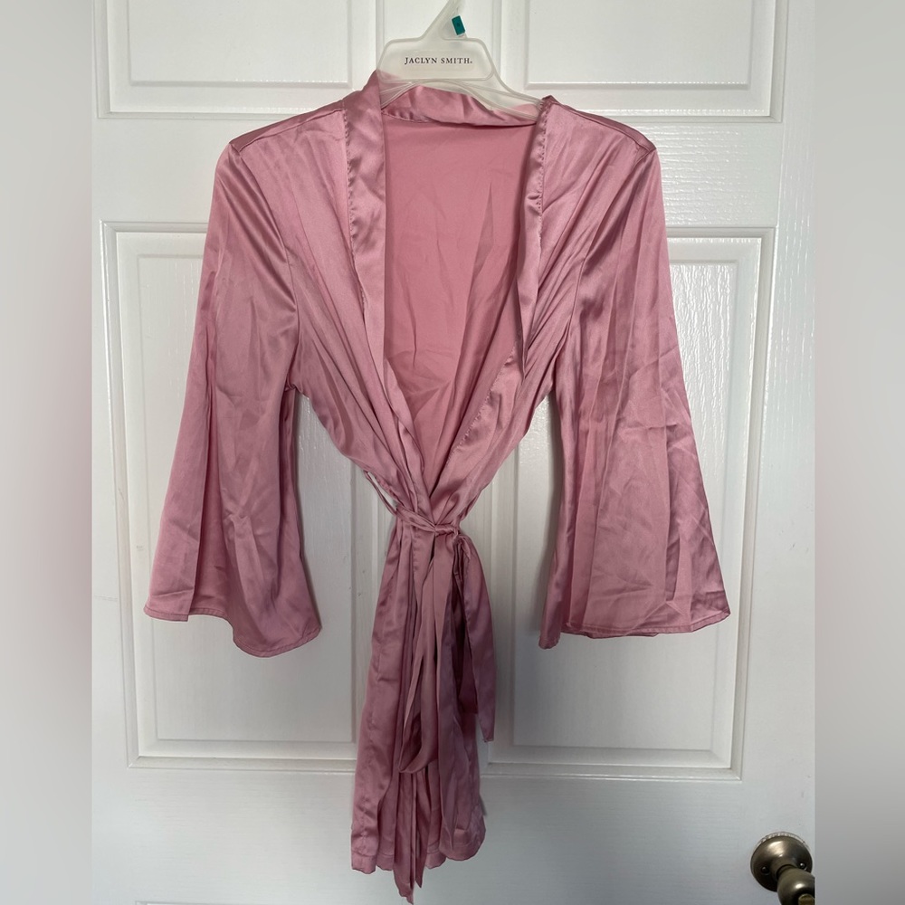 Pink satin robe with tie